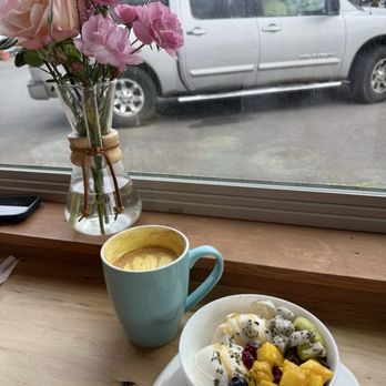Dream Machine Coffee - Golden latte and yogurt bowl - yum! - Coffee & Tea Near Me - Yachats, Oregon