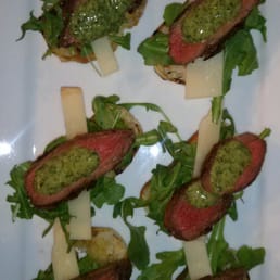 Filet Mignon Crostini