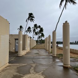 Haleiwa Town - Haleiwa beach park