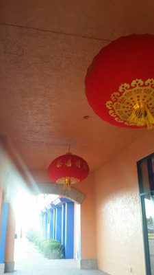 Golden Chopsticks by null
