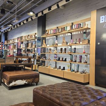 Ariat - Shoe Stores Near Me - Las Vegas, Nevada Ariat - Shoe Stores Near Me - Las Vegas, Nevada