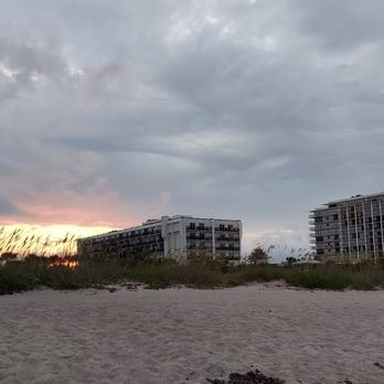 Hilton Garden Inn - Cocoa Beach - Sunset over hotel - Hotels Near Me - Cocoa Beach, Florida