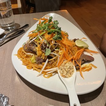 Bamboo Penny's - Beef Traditional Pad Thai - Thai Near Me - Leawood, Kansas