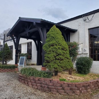 Buck Bald Brewing - Brewpubs Near Me - Murphy, North Carolina