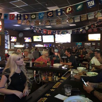 Romano's Chicago Pizzeria - Bar with multiple tv's - Pizza Near Me - Riverside, California Romano's Chicago Pizzeria - Bar with multiple tv's - Pizza Near Me - Riverside, California