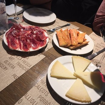 Ciutat Comtal - Tapas Bars Near Me - Barcelona, B Ciutat Comtal - Tapas Bars Near Me - Barcelona, B