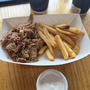 Virginia BBQ - Pulled pork - Burgers Near Me - Charlottesville, Virginia