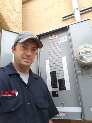 Mission Electrical Service Logo