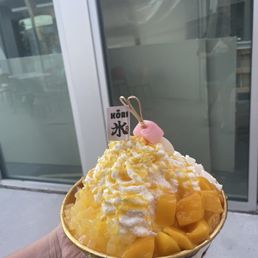 Mango snow ice.