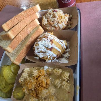 Burnt Bean- Seguin - Sides, mac and cheese, corn pudding, mash potato tots - Barbeque Near Me - Seguin, Texas