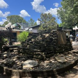 Union Place Bar and Grill - The patio