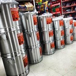 Super Mercado Esmeralda Red Barn