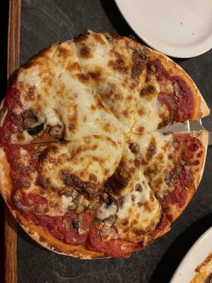 Marri’s Pizza & Pasta Restaurant by null