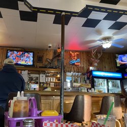 The Schellter Bar and Grill