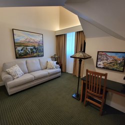 Kilmorey Lodge - Our family suite comes with separate living area.