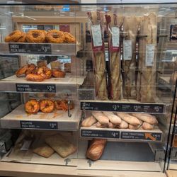 Fresh St. Market - Pizza bagels, baguettes, focaccia