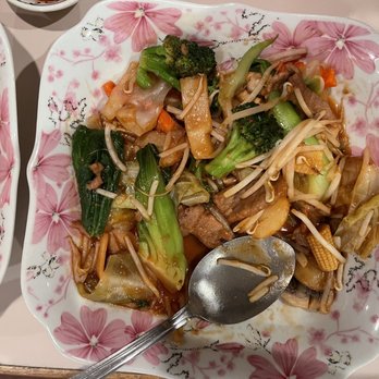 China Wok - Beef Chicken Chop Suey - Chinese Near Me - Canyon Cntry, California China Wok - Beef Chicken Chop Suey - Chinese Near Me - Canyon Cntry, California
