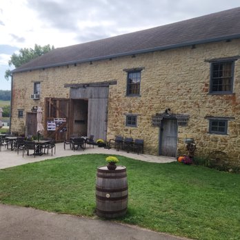 Gehlen Barn - The Gehlen Barn - Beer Bar Near Me - Saint Donatus, Iowa