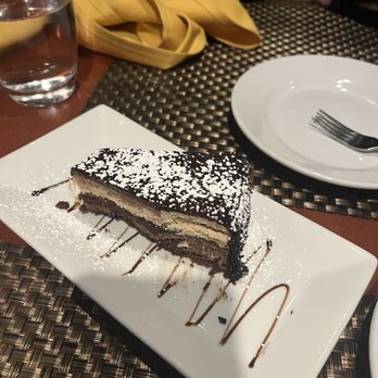 Aracosia McLean - Chocolate hazelnut cake - Afghan Near Me - McLean, Virginia