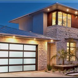 Lischer's Overhead Doors