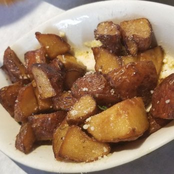 Half Shell Oyster House - Garlic parmesan, garlic new potatoes - Cajun/Creole Near Me - Mobile, Alabama