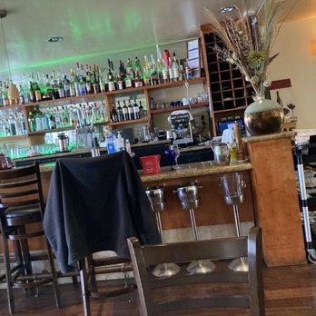 La Fontaine Restaurant - The bar. - French Near Me - Mountain View, California La Fontaine Restaurant - The bar. - French Near Me - Mountain View, California