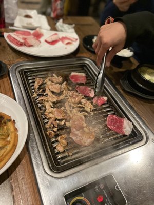 WUDON BBQ KOREAN RESTAURANT by null