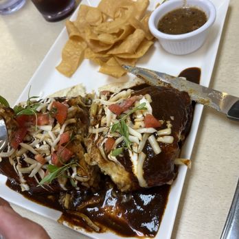 Restaurante Los Primos - Breakfast & Brunch Near Me - Palm Desert, California Restaurante Los Primos - Breakfast & Brunch Near Me - Palm Desert, California