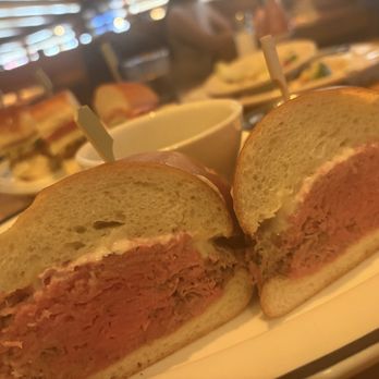 R+D Kitchen - French Dip Sandwich - New American Near Me - Newport Beach, California