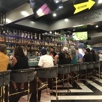 Mariposas Restaurant & Cantina - Bar Counter/Area - Breakfast & Brunch Near Me - Covina, California