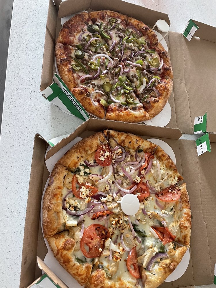 MARCO’S PIZZA Updated September 2024 39 Photos & 62 Reviews 25004 Blue Ravine Rd, Folsom