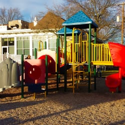 Chisholm Park - Smaller jungle gym