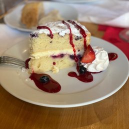 Lemon Berry Cake Lemon Berry Cake