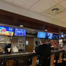Jimmy Dee's Restaurant Lounge - Bar area