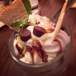 Plough Inn - Rolo sundae