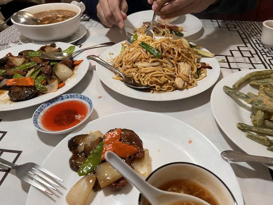 New Shanghai Restaurant by null