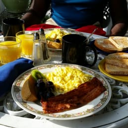 Breakfast at the Inn!