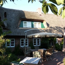 Hotel Landhaus Altes Pastorat - Die Terrasse im wunderbaren Garten