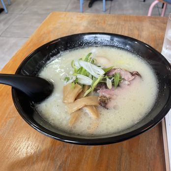 Susuru Ramen - Susuru Paitan - Ramen Near Me - Astoria, New York Susuru Ramen - Susuru Paitan - Ramen Near Me - Astoria, New York
