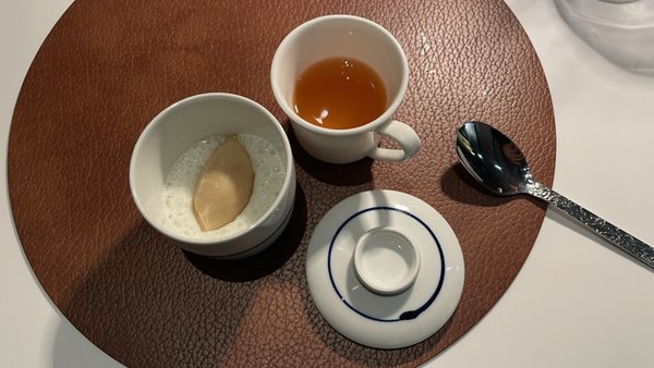 Main Tower Restaurant & Lounge by null