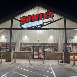Bowie’s - Night View of Storefront