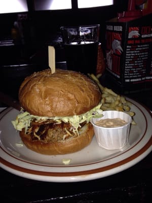 Barlow Tavern by null