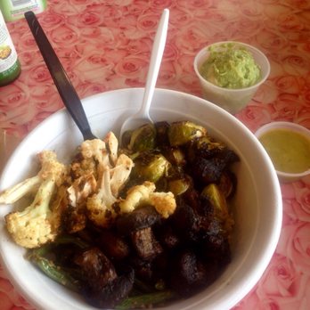 Fresh Kitchen - Veggie-friendly bowl w/ side of guac - New American Near Me - Sarasota, Florida Fresh Kitchen - Veggie-friendly bowl w/ side of guac - New American Near Me - Sarasota, Florida