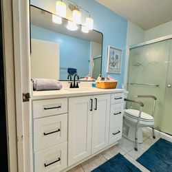 Linx Painting - New cabinets and countertop