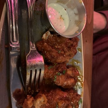 Sharps Roasthouse - Damn Good Wings which lived up to their name! - American Near Me - SeaTac, Washington Sharps Roasthouse - Damn Good Wings which lived up to their name! - American Near Me - SeaTac, Washington
