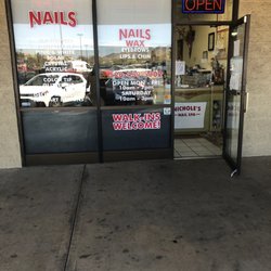 Nichole's Nail Spa - Front window and entrance