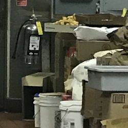 No 1 Chop Suey - Open kitchen means "Let me show you how we don't care if you see how nasty we are!" DON'T SPEND YOUR MONEY HERE!!!