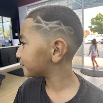 Kings Cut - Barbers Near Me - Lancaster, California