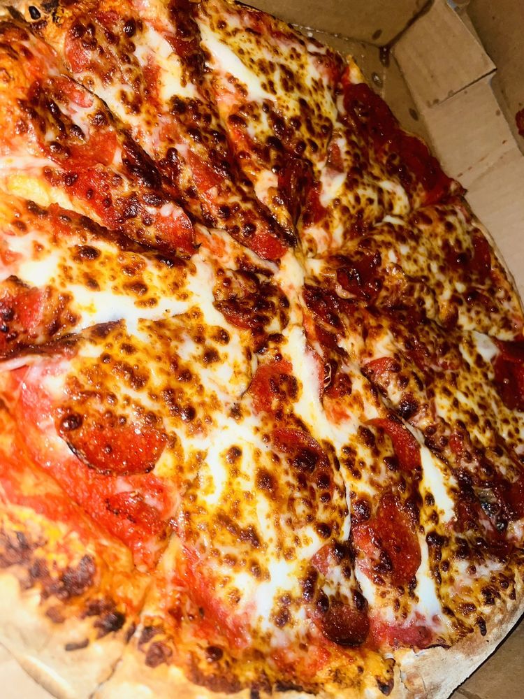 Food from Family Fresh Pizza