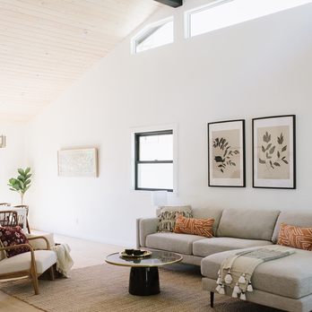 Amber & Honey Design - Living Room in Eagle Rock home. - Interior Design Near Me - Los Angeles, California Amber & Honey Design - Living Room in Eagle Rock home. - Interior Design Near Me - Los Angeles, California